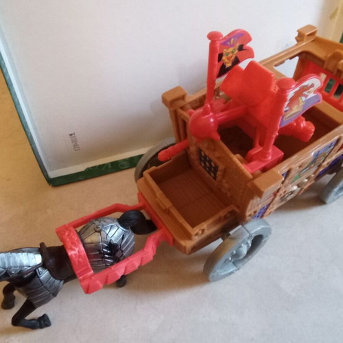 Fisher Price carriage with missing parts like new