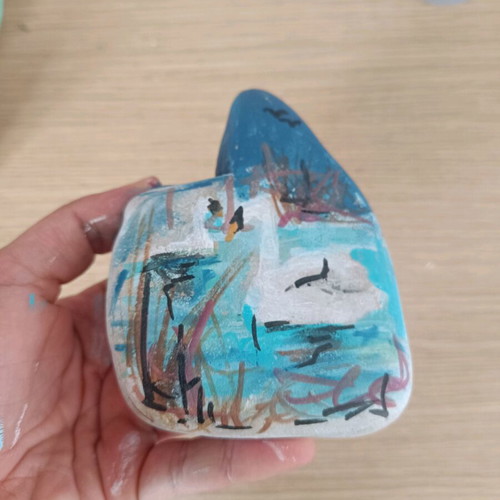 Painted stone new with acrylic colors