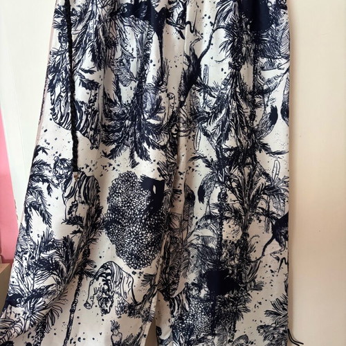 Summer pants used, white and blue, size S