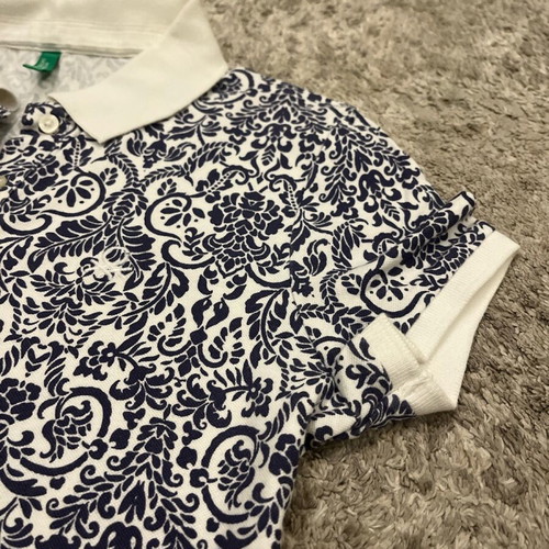 United Colors of Benetton Baroque Polo Shirt Small like new, blue and white