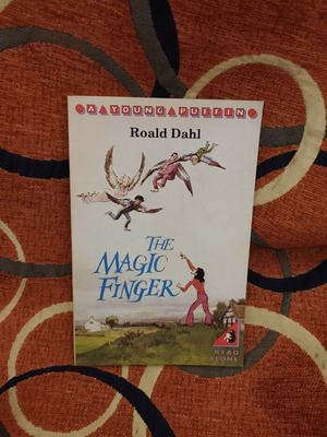The Magic Finger by Roald Dahl used vintage Young Puffin edition