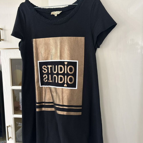 Lynne dress black like new, size M