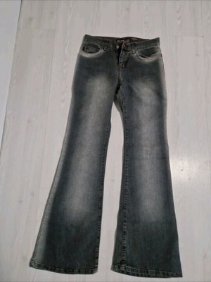 Denim flare jeans like new with pocket details, size M 38 10