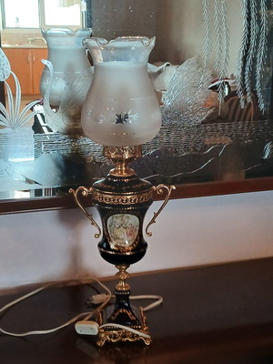 Limoges porcelain table lamp, 65cm height
