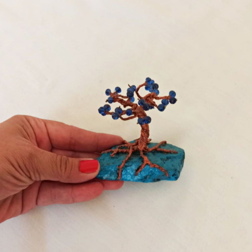Decorative table tree new with blue beads and stone