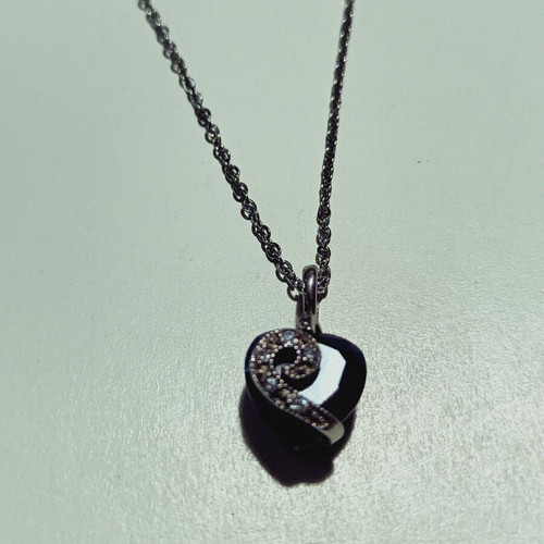 Necklace heart silver new with small zircons, purple