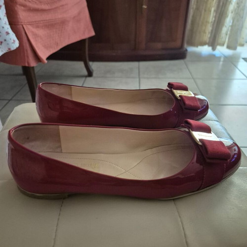 Ferragamo ballet flats like new, size 36, red