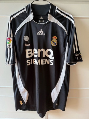 Real Madrid Beckham 3rd Jersey like new