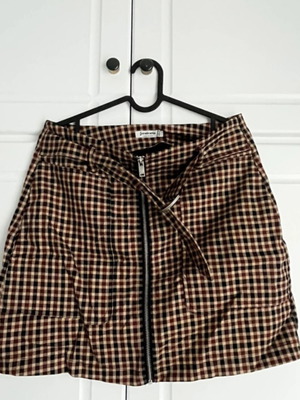 Stradivarius checked skirt new with black and brown belt