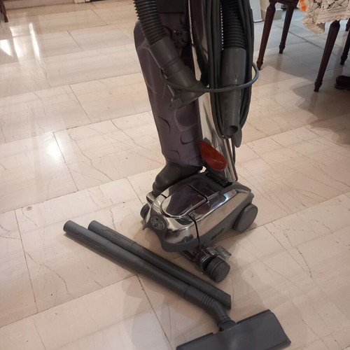 Multitool carpet cleaner vacuum like new