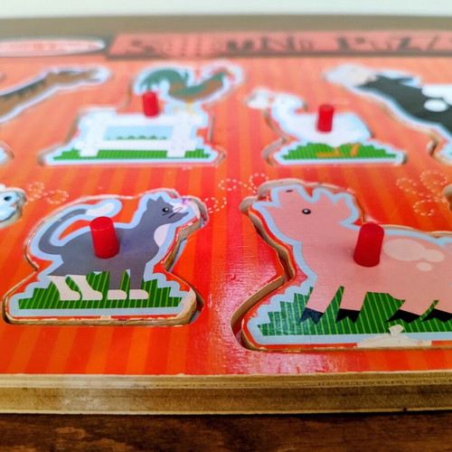 Melissa & Doug Farm Animals Sound Wooden Puzzle like new