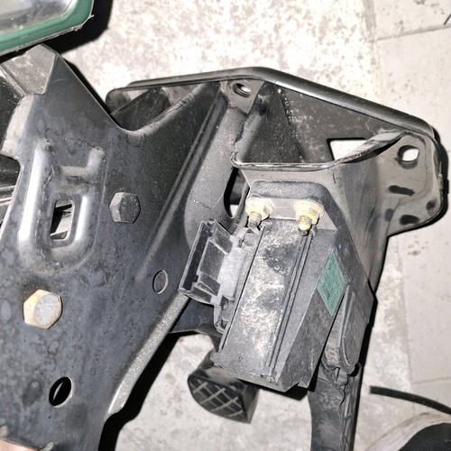 Vw Polo pedal assembly used