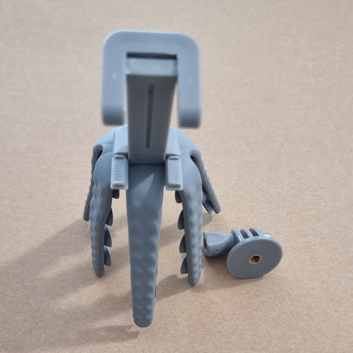 Celly Squiddy Flexible Mini Tripod new for smartphone and action cam