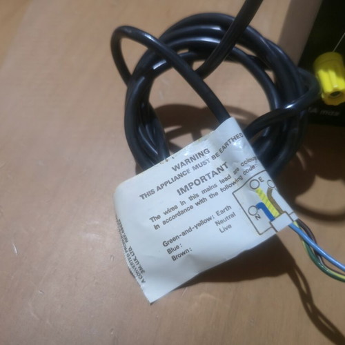 Power Supply new, unused for electromagnetism experiments