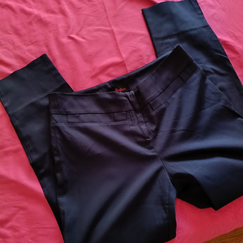 Lucifair Capri pants like new, size M 38 10, blue