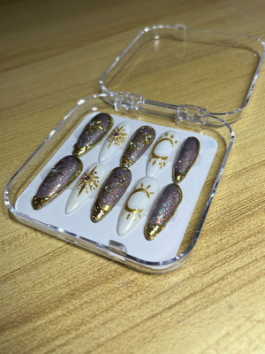 Press on nails medium size new with gift file, buffer, pusher and silicone glues