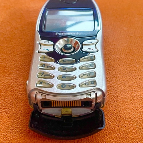 Panasonic EB-GD67 used phone with original box and charger