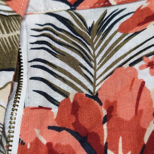 Esmara shorts with tropical print like new, size L-XL
