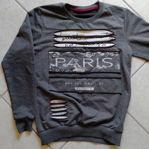 Boys' clothing set used, 3 pieces, Champion jacket and sweatshirts