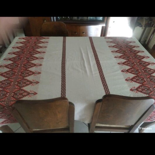 Traditional Greek Woven Tablecloth like new with Minoan design