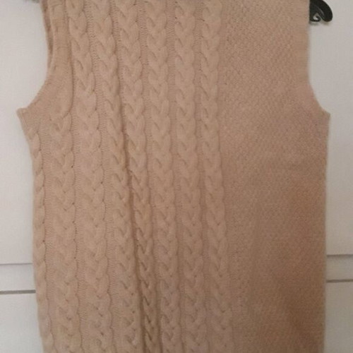 Weekend Maxmara beige wool vest like new, size S