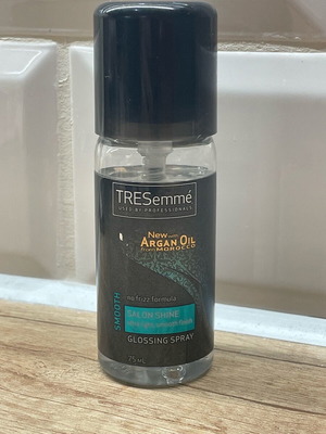 TRESemmé Argan Oil from Morocco hair oil used for shine and smooth finish