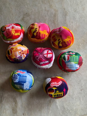 Kelloggs Coco Pops collectible balls 8 pcs, new, 2014
