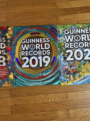 Guinness World Records books like new, set of 3