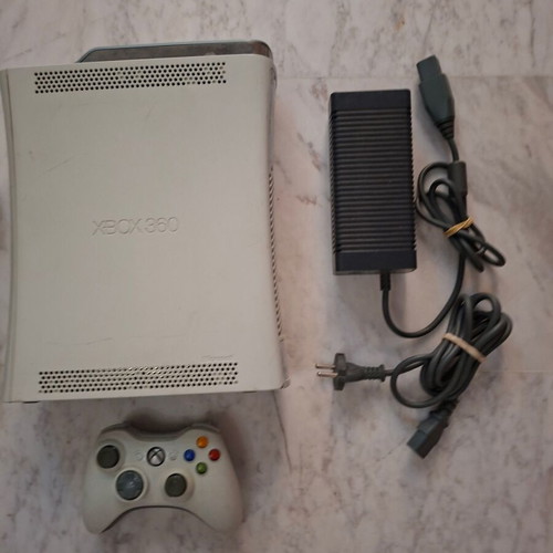 Microsoft Xbox 360 Fat original white console used, for parts