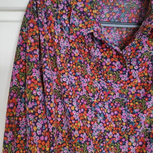 Vero Moda dark blue floral shirt like new, size L/XL