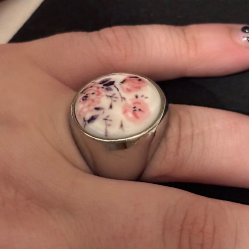 Zara ring used metal with enamel floral detail