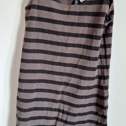 Summer dresses size small, pack of 6, like new