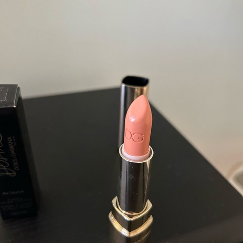 Dolce&Gabbana lipstick nude new