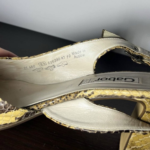 Gabor Fashion slingback heels yellow snakeskin print open toe block heel EU39