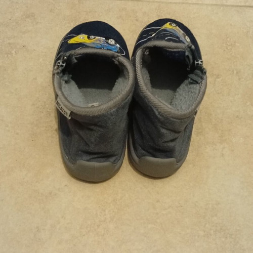 Migato children's winter slippers size 26, used, blue and yellow