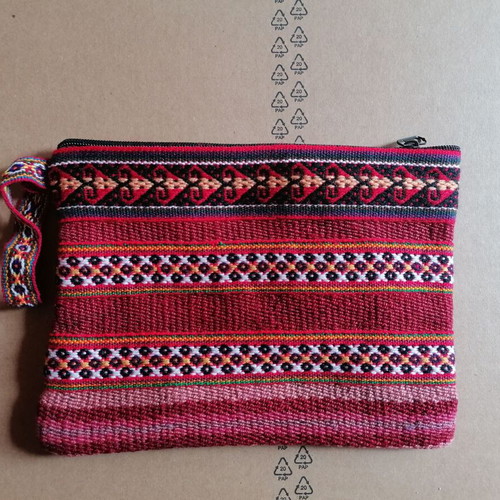 Peruvian woven toiletry bag new, made of sheep wool
