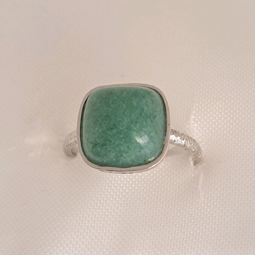 Silver ring 925 with square aventurine stone and hammered look new