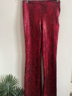 Snake print pants like new, shiny elastic, size S M, red