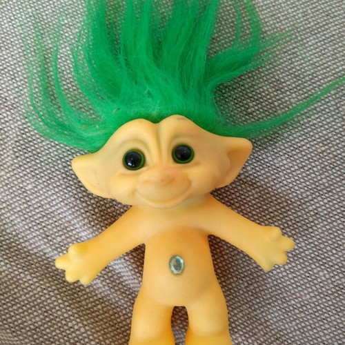 Euchoulis used green troll with diamond large size