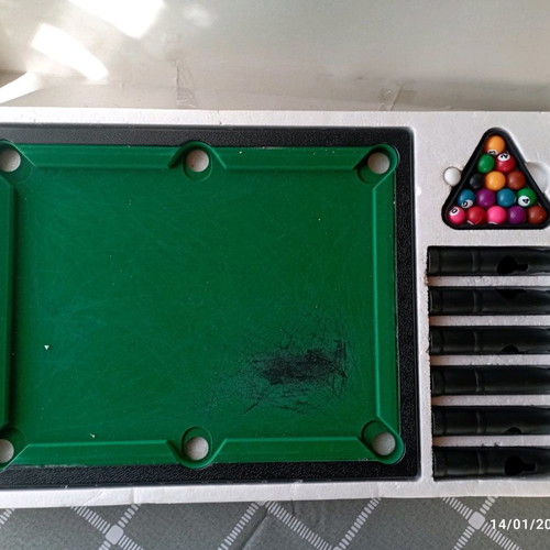 Children's pool table set used, complete