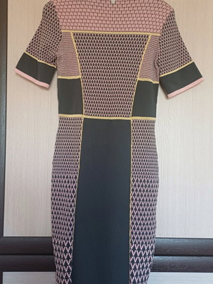 Escada sport midi knit dress like new, multicolor