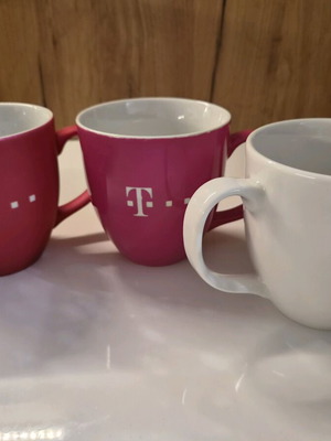 Telekom mugs like new, set of 3 pieces
