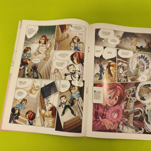 W.i.t.c.h. 3 comic book used, Greek edition