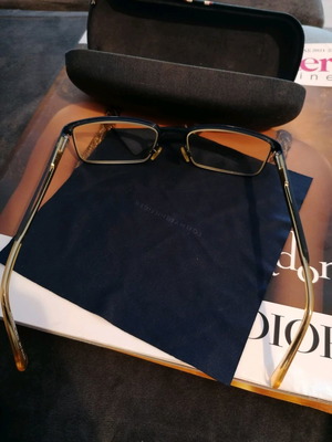 Tommy glasses frame used