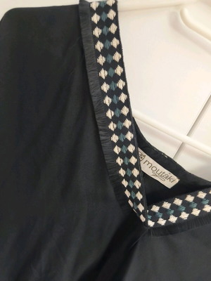 Moutaki Black Blouse Like New One Size