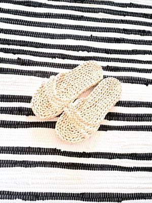 Oysho yogee σαγιονάρες από αυθεντικό mpampoo υλικό, για massage sz39-40