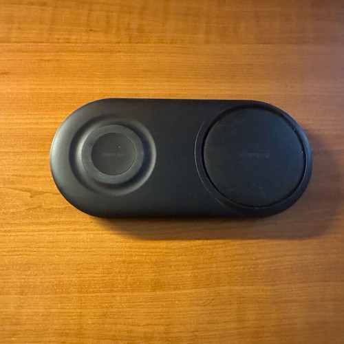 Samsung Duo Pad wireless charger used