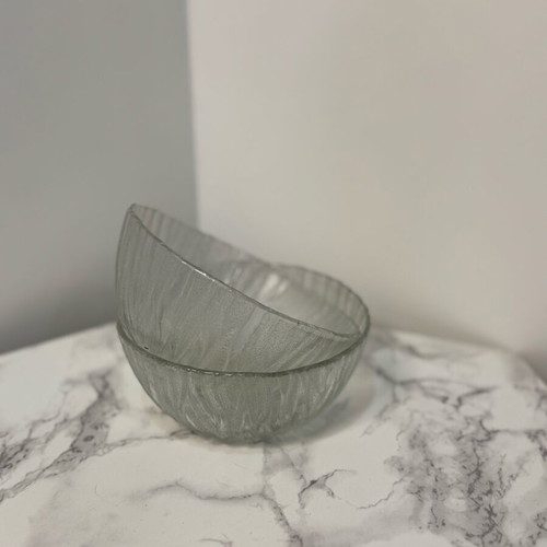 Set of nut bowls used