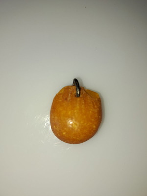 Κεχριμπάρι μεταχειρισμένο κατάλληλο για μενταγιόν 4,17 γραμμαρίων