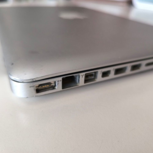 Apple MacBook Pro 13" Mid 2012 used, 8GB RAM, SSD+HDD